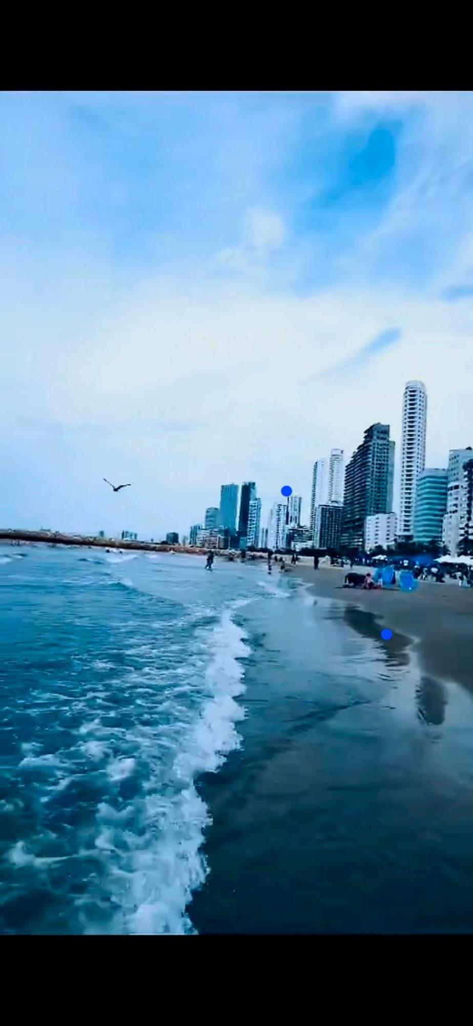 Beachfront 1605 Murano Centro 1, Near Walled Airport Pick Up * Cartagena