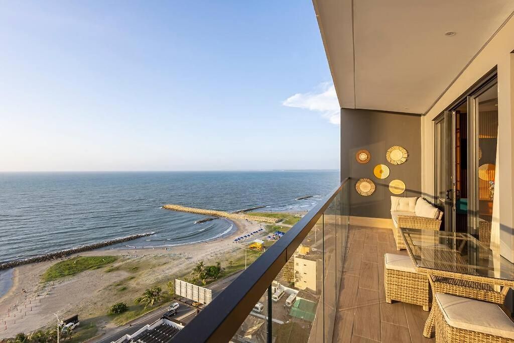 Apartamento Beachfront Condo, Fl 16 Murano Centro 1- El Cabrero, Near Walled City, Airport Pick Up Cartagena