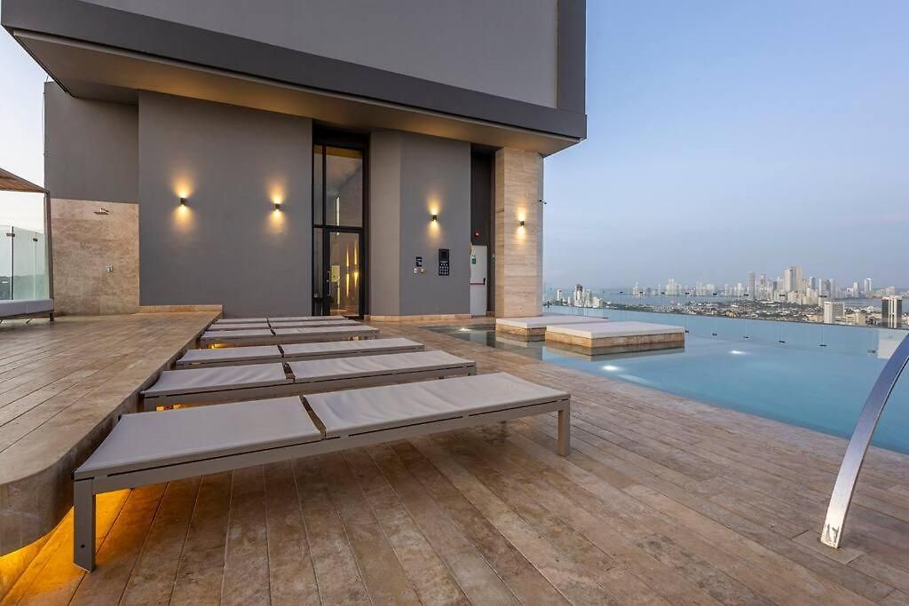 Beachfront Condo, Fl 16 Murano Centro 1- El Cabrero, Near Walled City, Airport Pick Up * Cartagena