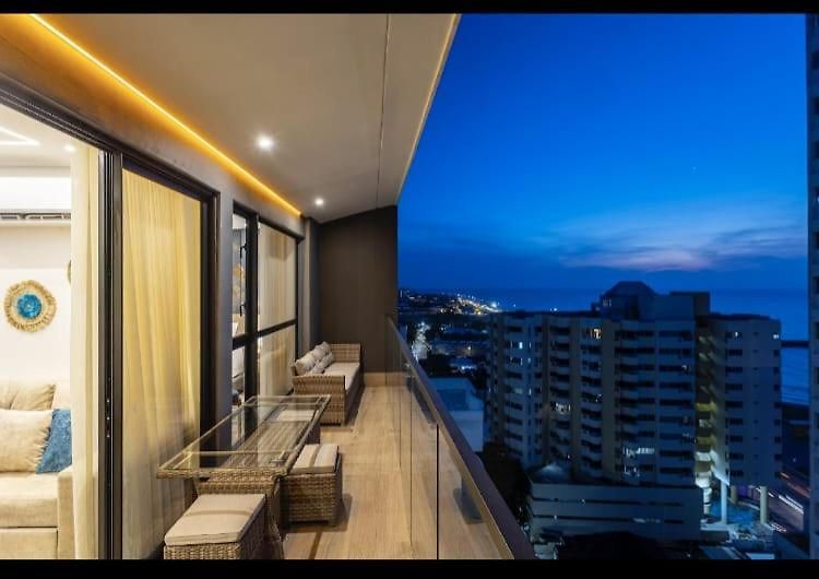 BEACHFRONT CONDO 16FL- Murano Centro 1 - El Cabrero, Near Walled City, Airport Pick Up Apartamento Cartagena