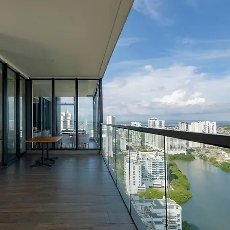 Beachfront Condo, Fl 16 Murano Centro 1- El Cabrero, Near Walled City, Airport Pick Up Cartagena