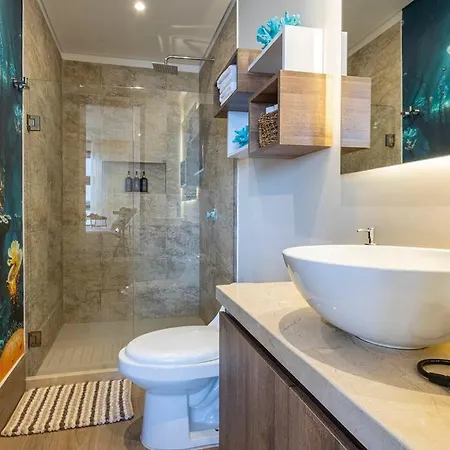 Beachfront Condo, Fl 16 Murano Centro 1- El Cabrero, Near Walled City, Airport Pick Up Apartamento *