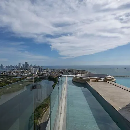 Beachfront Condo, Fl 16 Murano Centro 1- El Cabrero, Near Walled City, Airport Pick Up * Cartagena