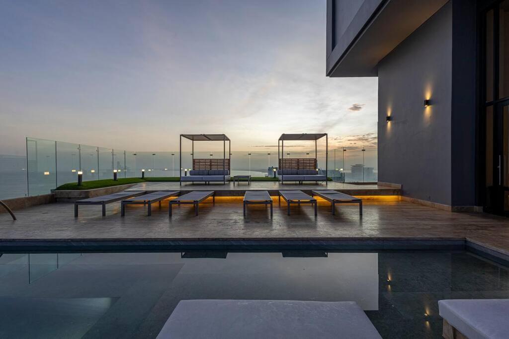 Beachfront 1605 Murano Centro 1, Near Walled Airport Pick Up Apartamento Cartagena