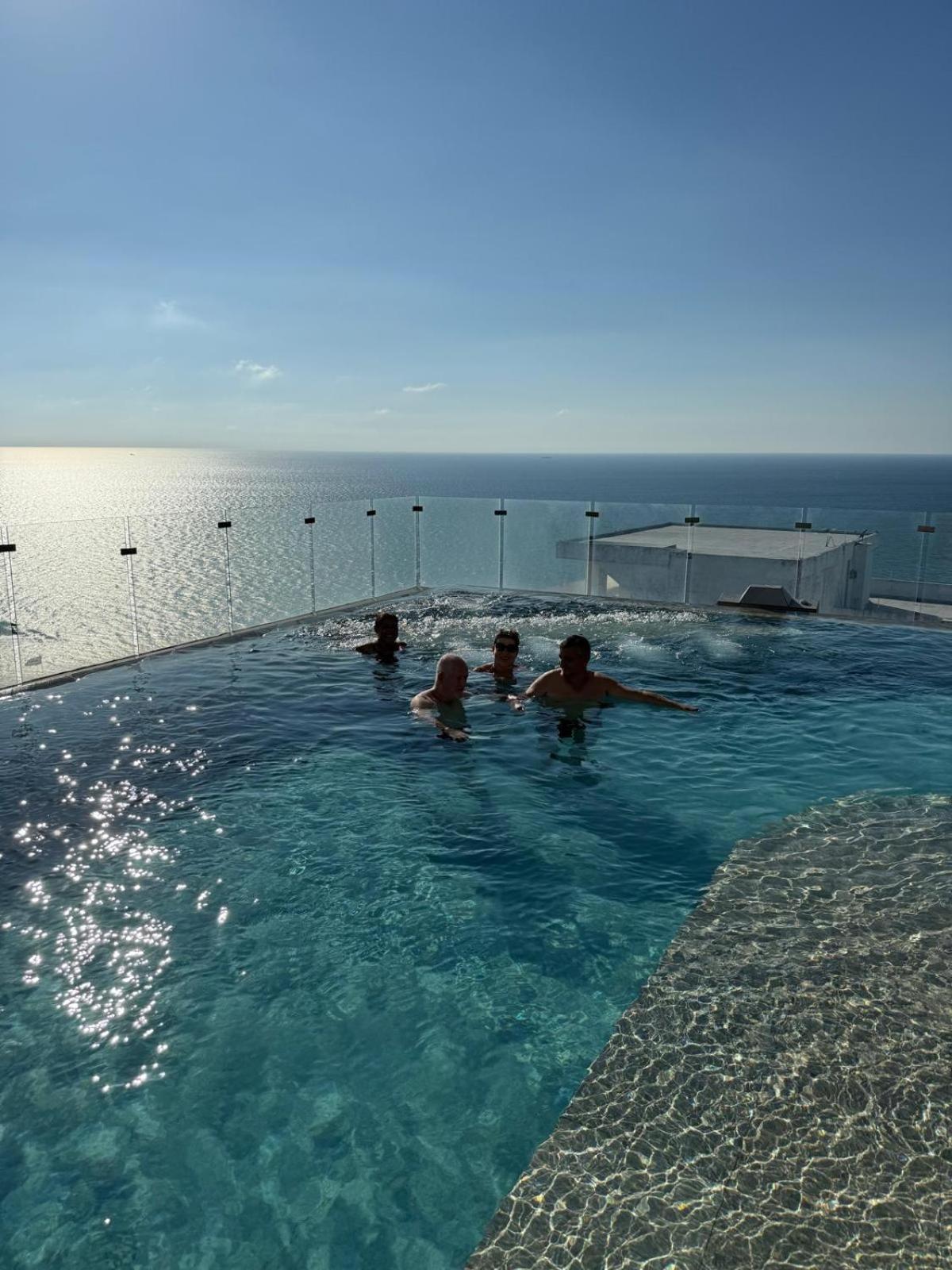 Beachfront 1605 Murano Centro 1, Near Walled Airport Pick Up Apartamento