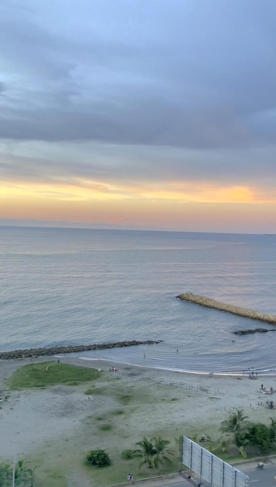 Beachfront 1605 Murano Centro 1, Near Walled Airport Pick Up * Cartagena